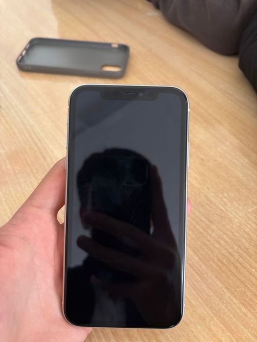 Айфон 11 128гб 86акб