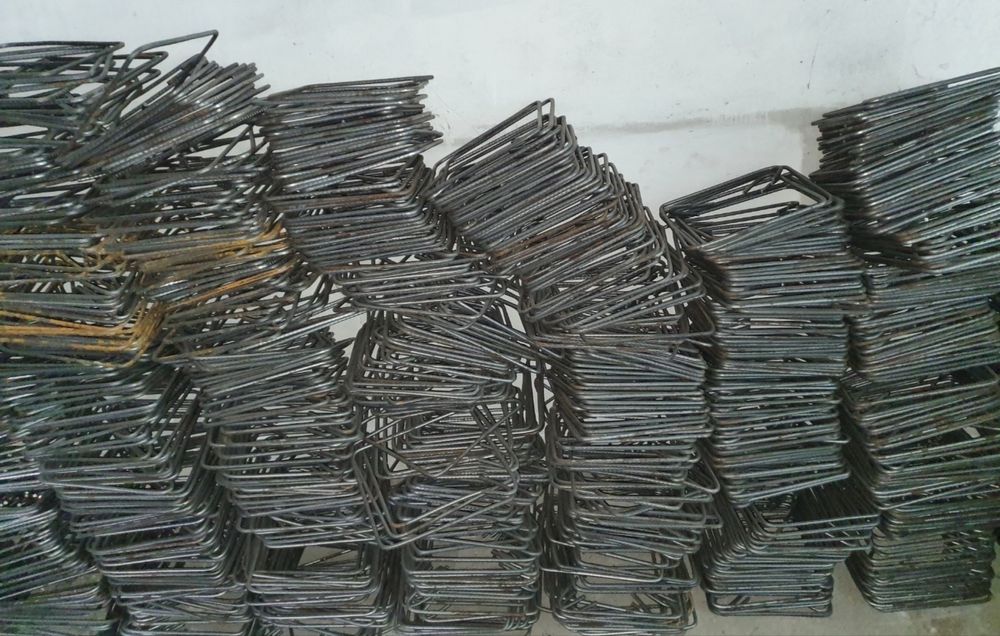 2 Lei Etrieri 20x20 Fi0.8 Striat