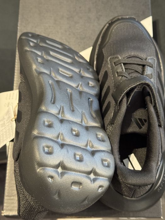 Маратонки Adidas