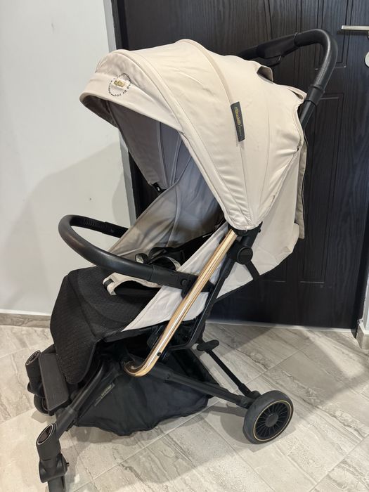Лятна количка Chipolino Bijou