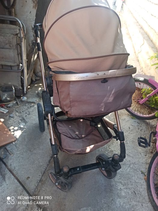 Продам коляску зима, лето СРоЧнОо