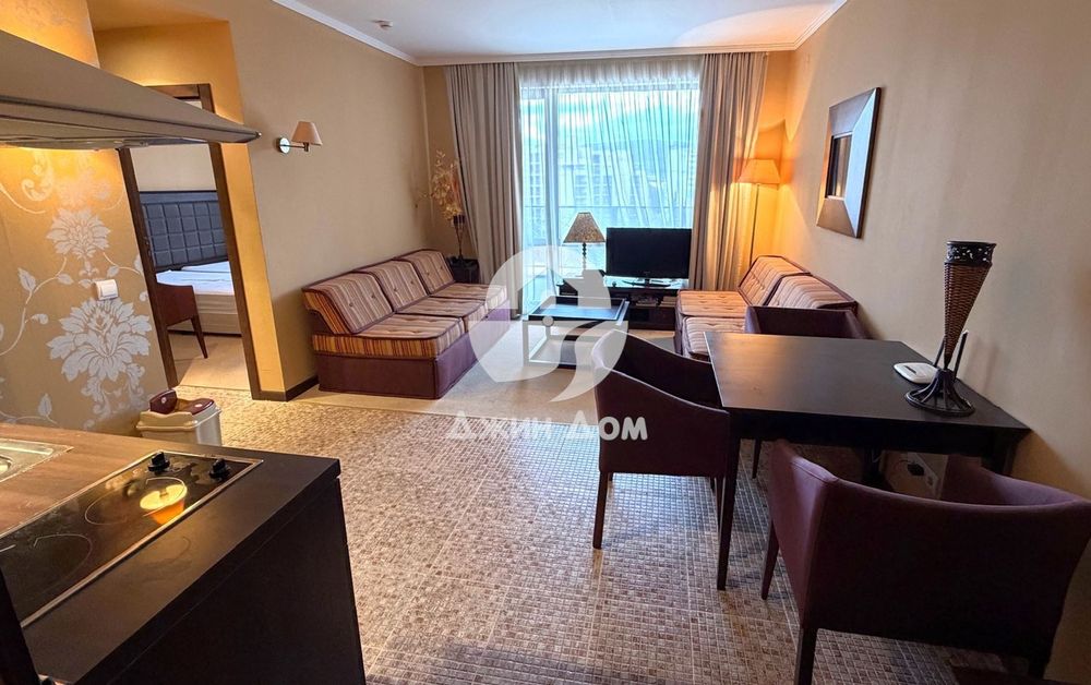 Продава се Двустаен апартамент в к.к. Слънчев бряг - 68 кв.м за 1398 €/кв.м - Снимка #1