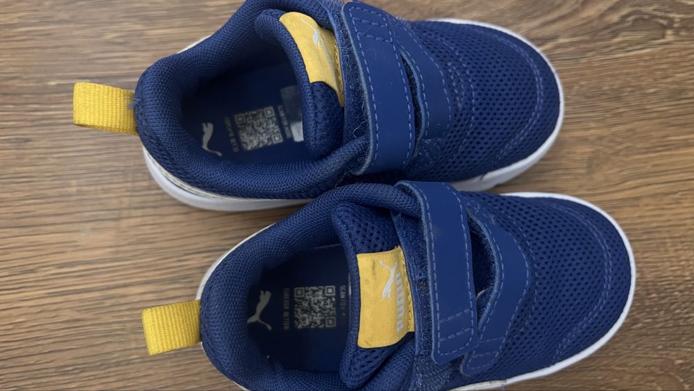 Adidasi Puma 23