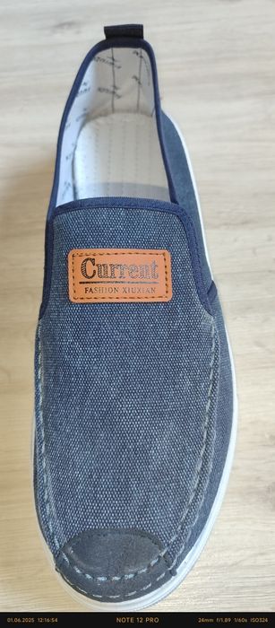 Слипоны (мокасины)