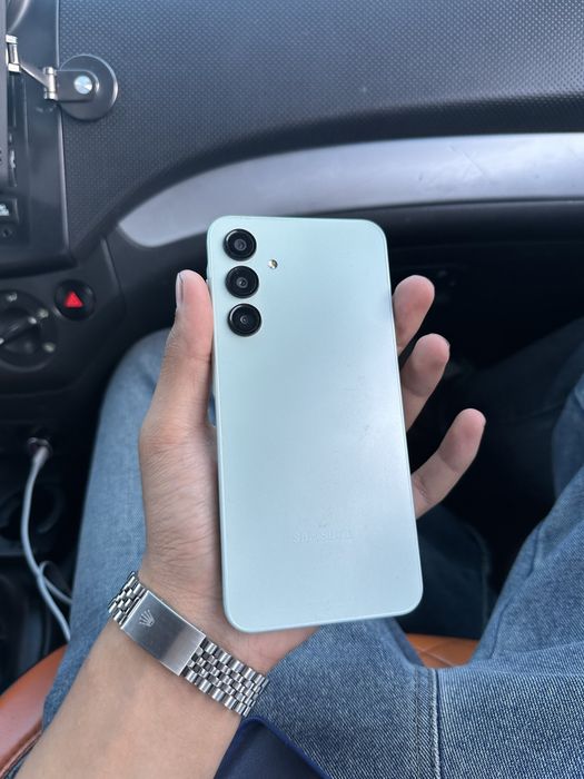 Samsung A16 256/8 aybi yu usta kurmagan naxtga sotiladi 1mln 600