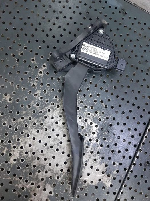 pedala acceleratie 2.0 d range rover evoque l551   fk72-9f836-ac