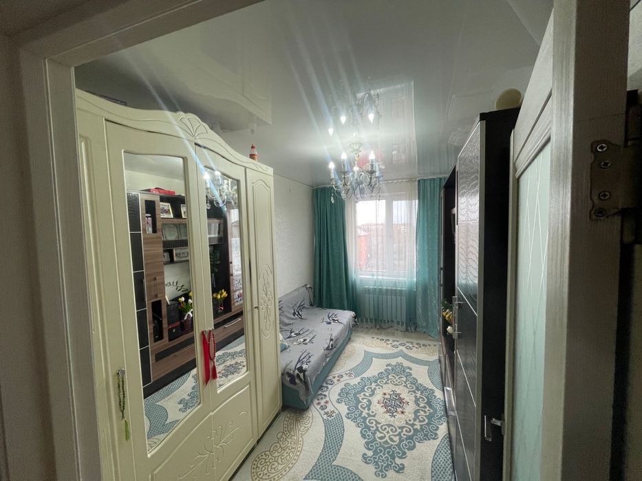 трешка в центре район зигзаг