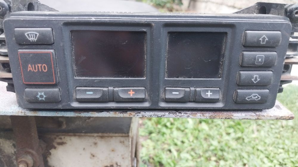 Продам блок климатконтроль на АУДИ