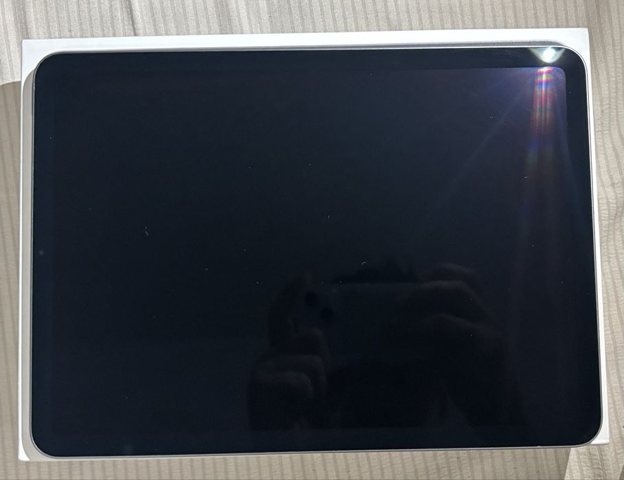 СРОЧНО продам ipad air 5 2022 m1