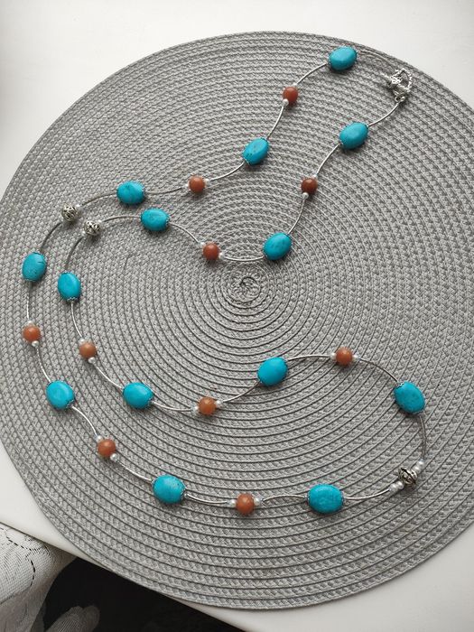 Колье из натуральных камней