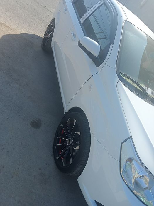 Нексия Ravon R3  срочно