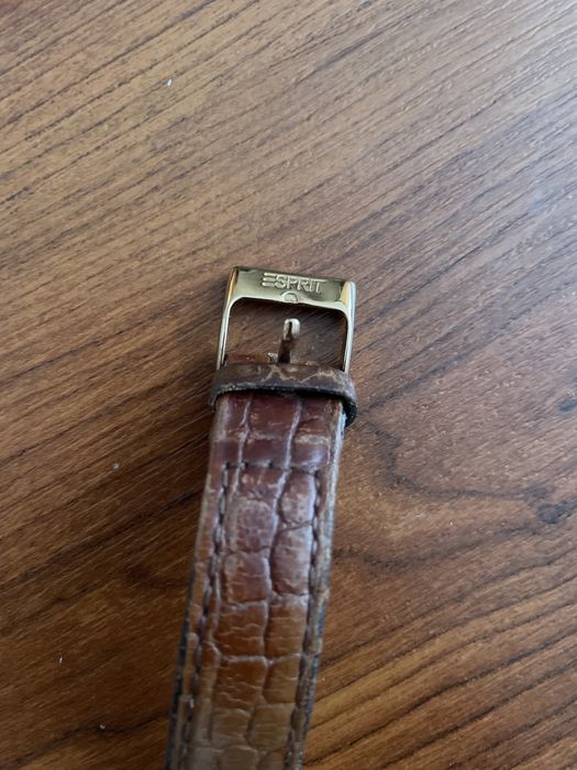 Часовник Esprit кафяв
