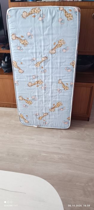 Сгъваема бебешка кошара