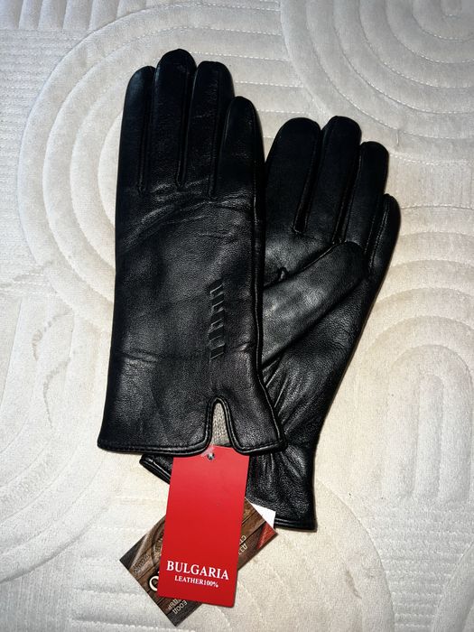 Кожени ръкавици и протмоне