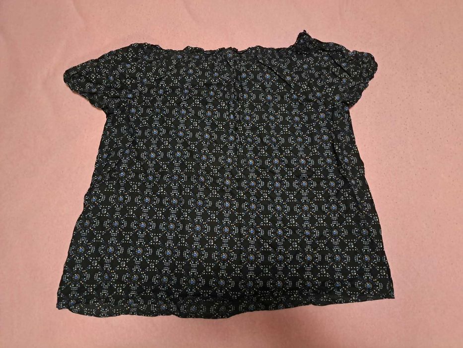 Шарена блуза с флорален десен