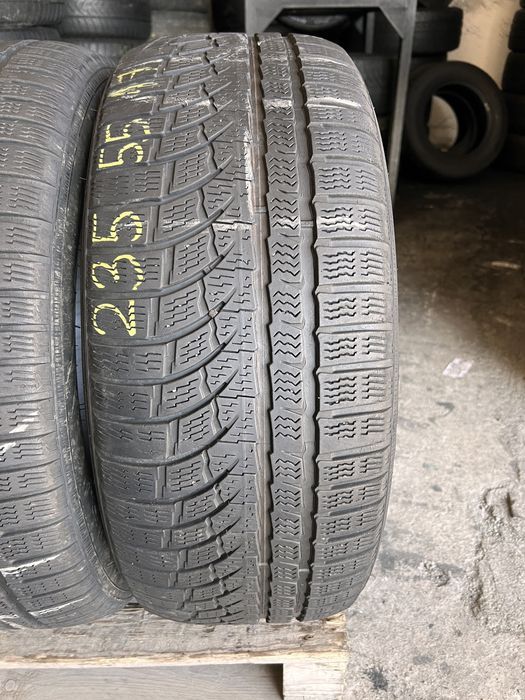 4 anvelope iarna 235/55/17 , nokian !