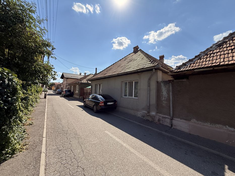 Casa de vanzare !!!