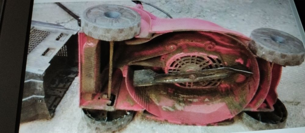 Ел.косачка МТD Smart 32 E 1000W, но е без "ЕЛЕКТРОМОТОР"