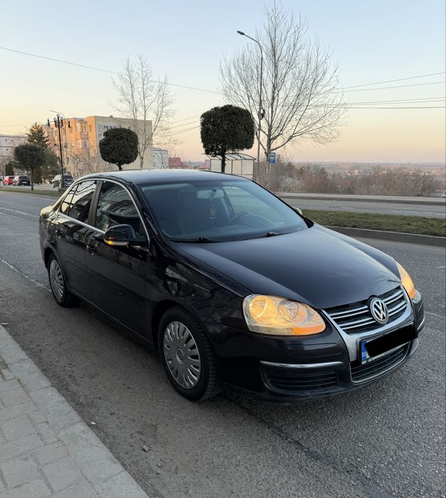Vând Volkswagen Jetta an 2009, 1.9 TDI, 105CP, inmatriculat RO