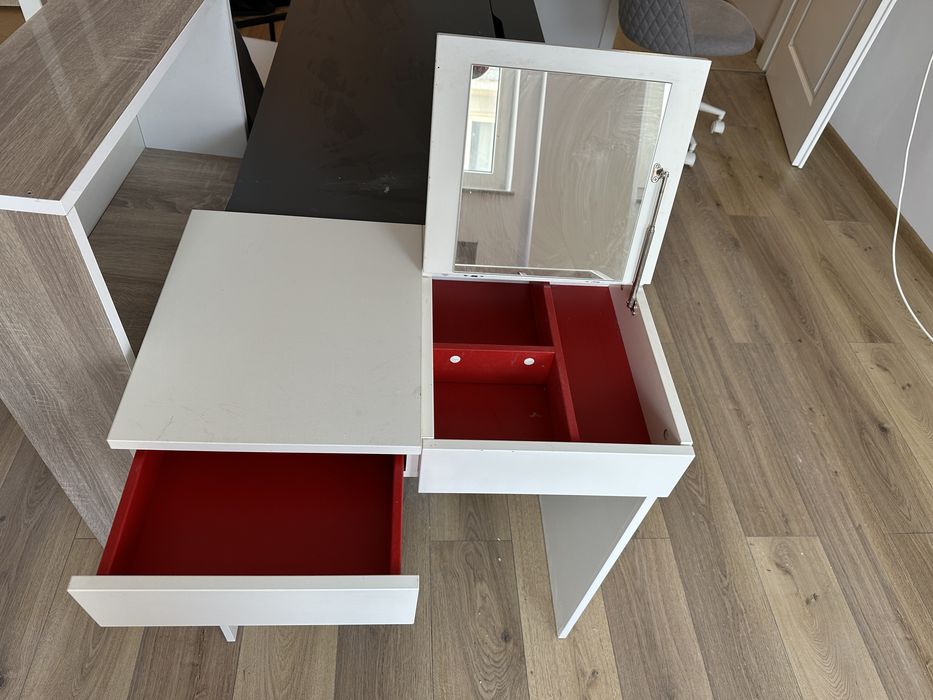 Birou IKEA alb compact 70x42x78