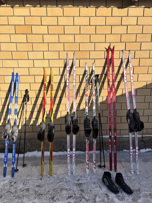 Лыжи разные продам