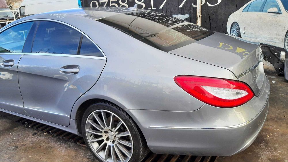 Dezmembrez mercedes cls w218 250 om 651/far full led/capota/bara cls/