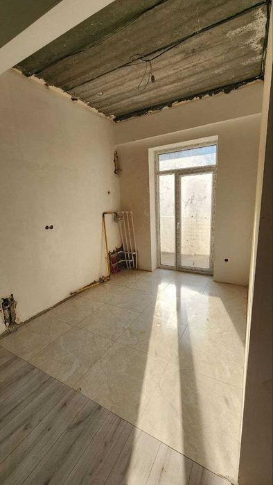 Srochniy novostroyka sotiladi