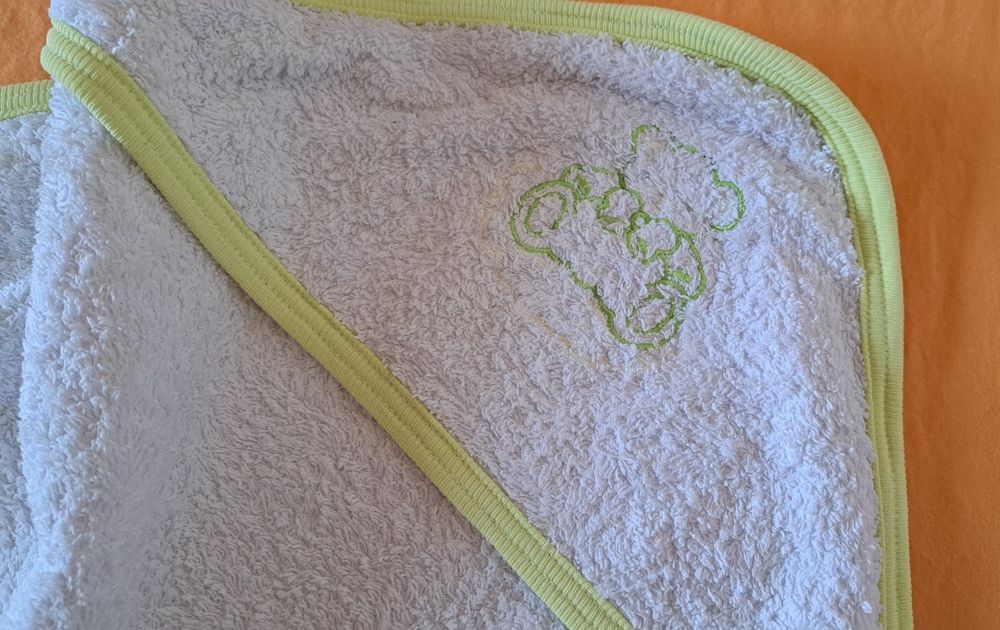 Бебешки Хавлии и спално човалче