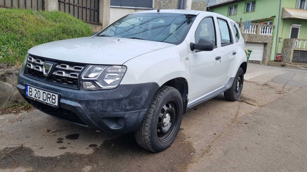 Dacia DUSTER 4X4  - 69000 km reali, prim proprietar.