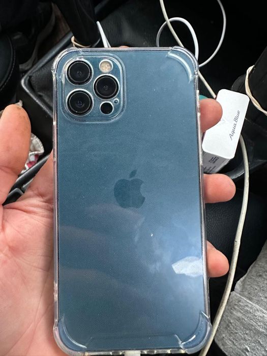 Продам айфон 12 про 128г акб 84