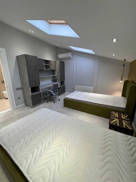 Улица Тараса Шевченко! Сдается новая 5-х комнатная квартира!