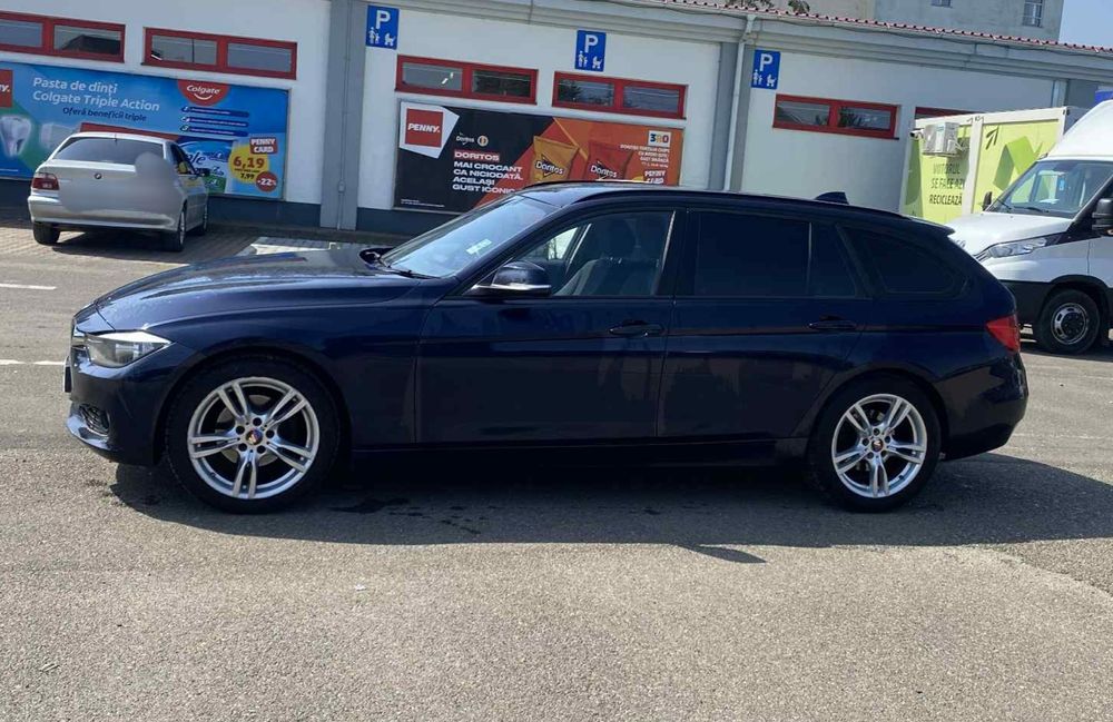 Dezmembrez bmw seria 3 f30 f31 316d 318d 320d motor n47d20c cutie port