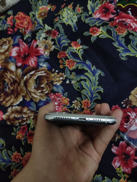 Iphone 11 pro max oq 1 chi qul telfon !Abmen 12 pro maxga Daplata bor