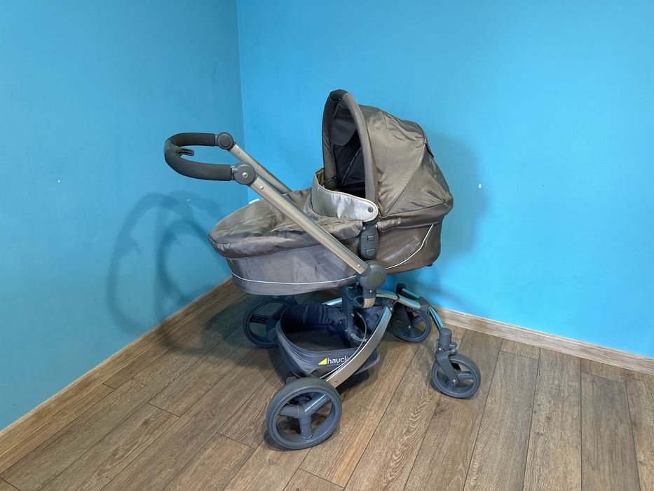 Коляска Hauck Twister Trio Set ( 3 в 1)