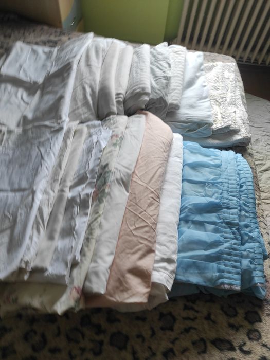 C earșafuri, cearceafuri, fețe de pat, diferite modele, diferite mărim