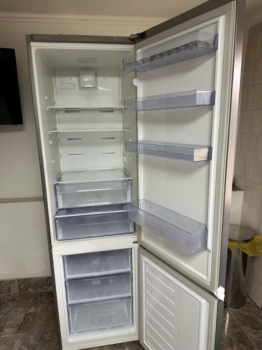 Vand Frigider Beko Neo Frost