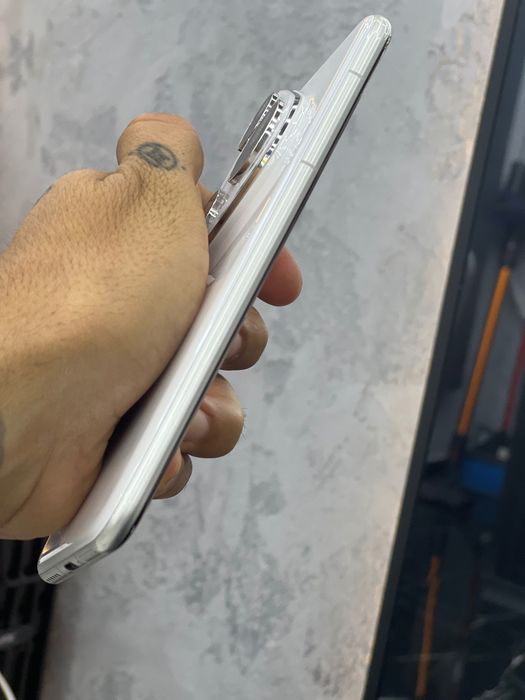 Huawei pura 80 pro white