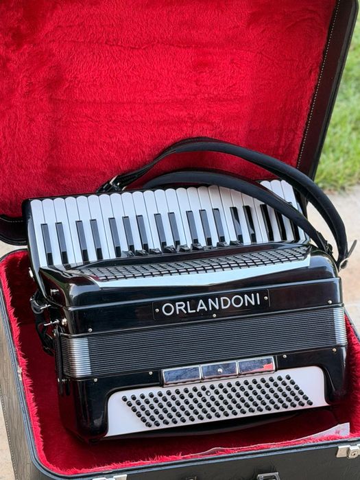Acordeon italian Excelsior(Orlandoni) 120 basi  negru