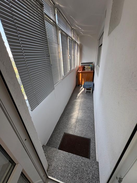 Vând apartament 2 camere, zona Bulevardul Timișoara-Romancierilor