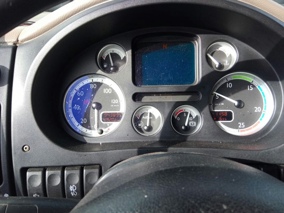 Запчасти на DAF 105.460 автомат из Германии