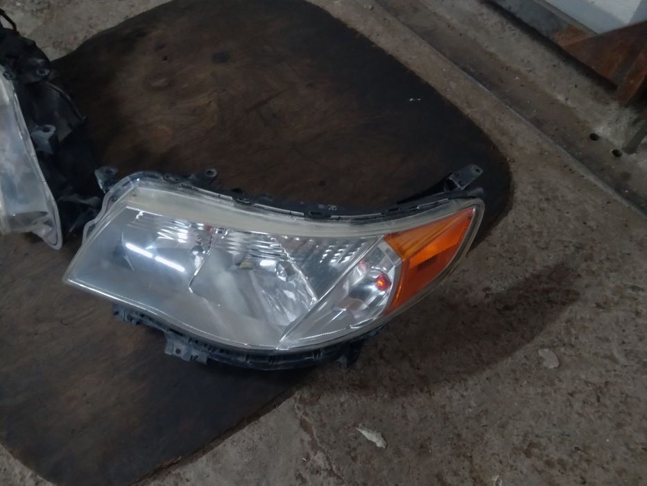 Субару Форестер SH фары