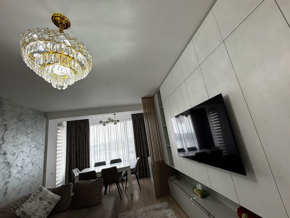 Apartament 2 camere, parcare inclusa in preț