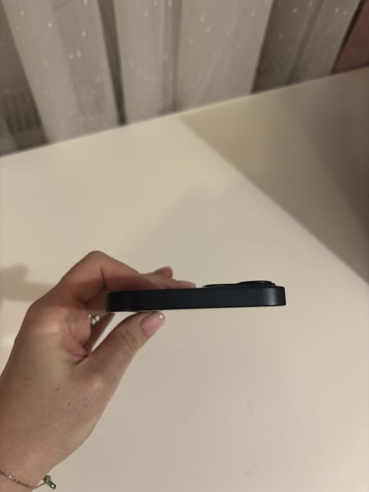 Telefon mobil Apple iPhone 13, 128GB, 5G, Midnight