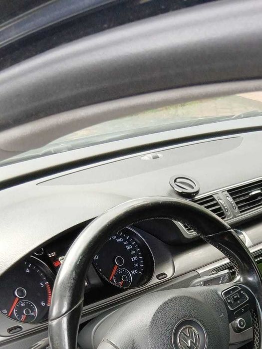 Volkswagen passat 2015    2000cmc 140cp