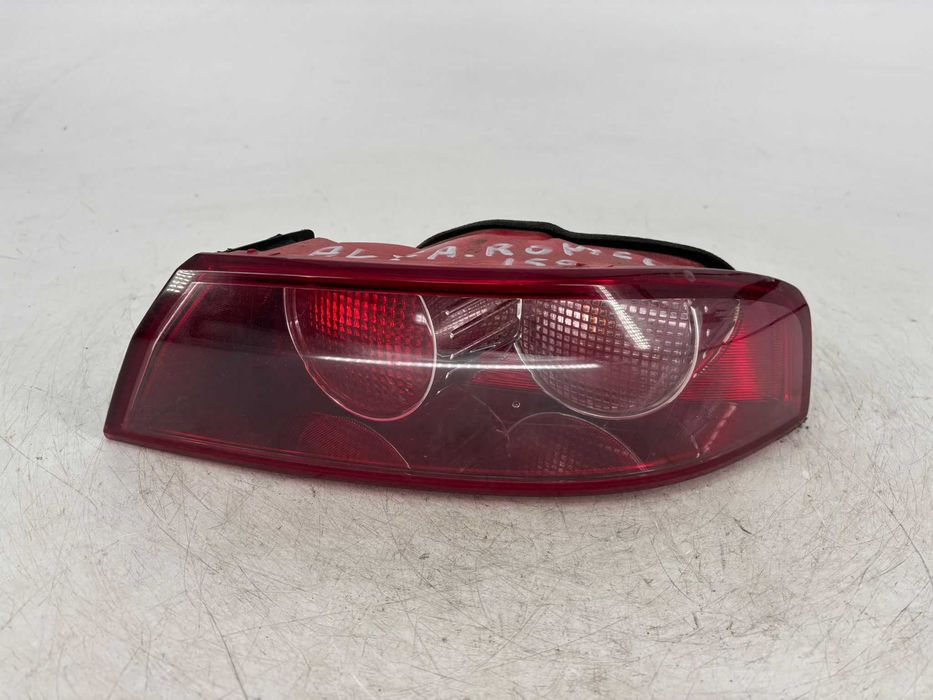 Stop stanga/dreapta Alfa Romeo 150 an 2007