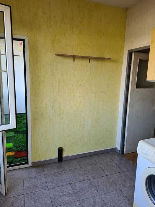 Продава се Двустаен апартамент в София, Надежда 2 - 90 кв.м за 561 €/кв.м - Снимка #2