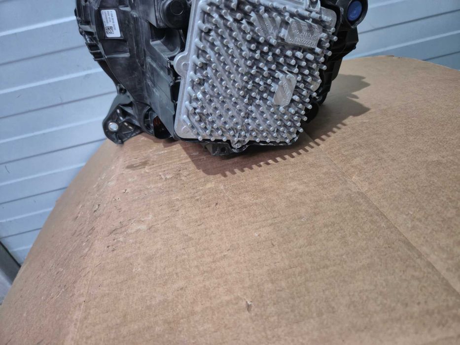 Far dreapta full LED  Land Rover Range Rover Defender L663