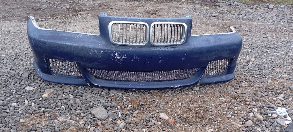 De vânzare bara fata spate BMW e 36