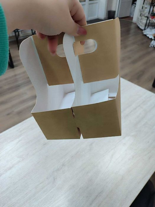 Контейнеры стаканчики