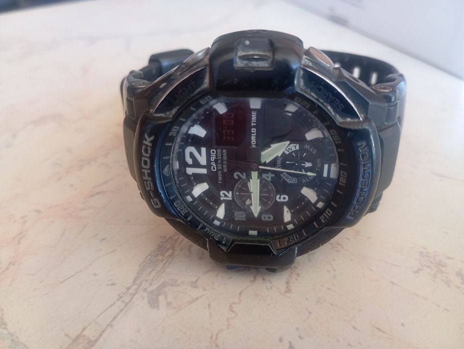 Casio G-Shock часовник